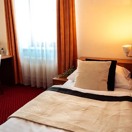 Hotel Grand