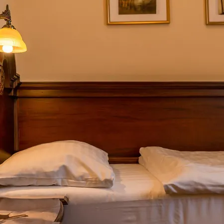 Grand Hotel