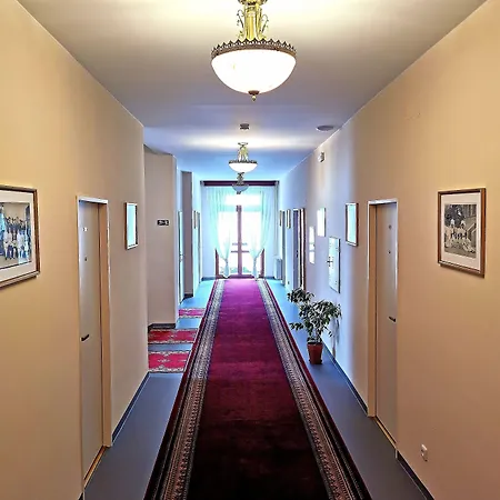 Hotel Grand
