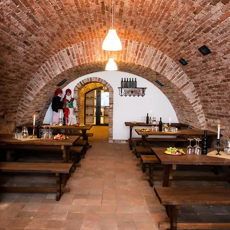 Grand 3* Uherské Hradiště