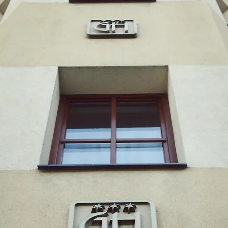 Grand Hotel