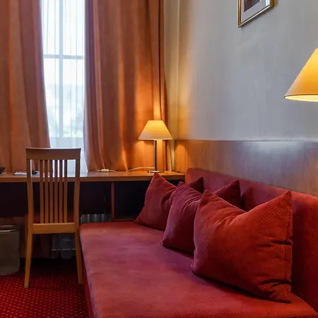 Grand Hotel 3*