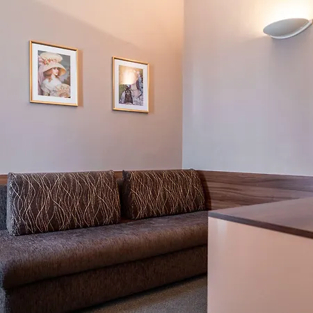 Hotel Grand 3*